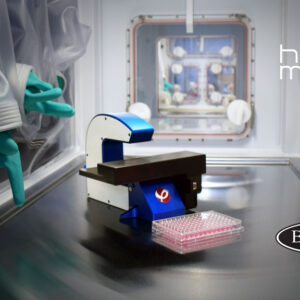 The HoloMonitor live cell imaging system inside a BioSpherix Xvivo incubator